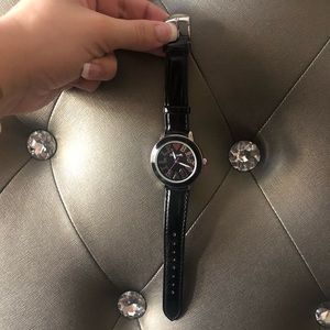 Betseyville Watch!💕